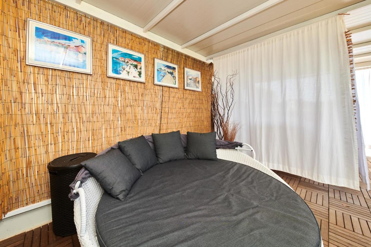 Camping Adria Mobile Homes In Camping Kastanija Novigrad  ภายนอก รูปภาพ
